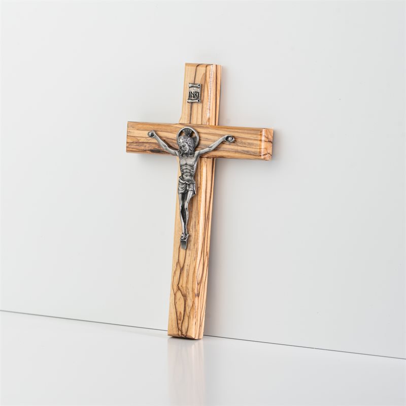 Crucifix avec Corpus en Étain