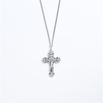 Crucifix St Benoit 1.75'' sur chaine 24 po